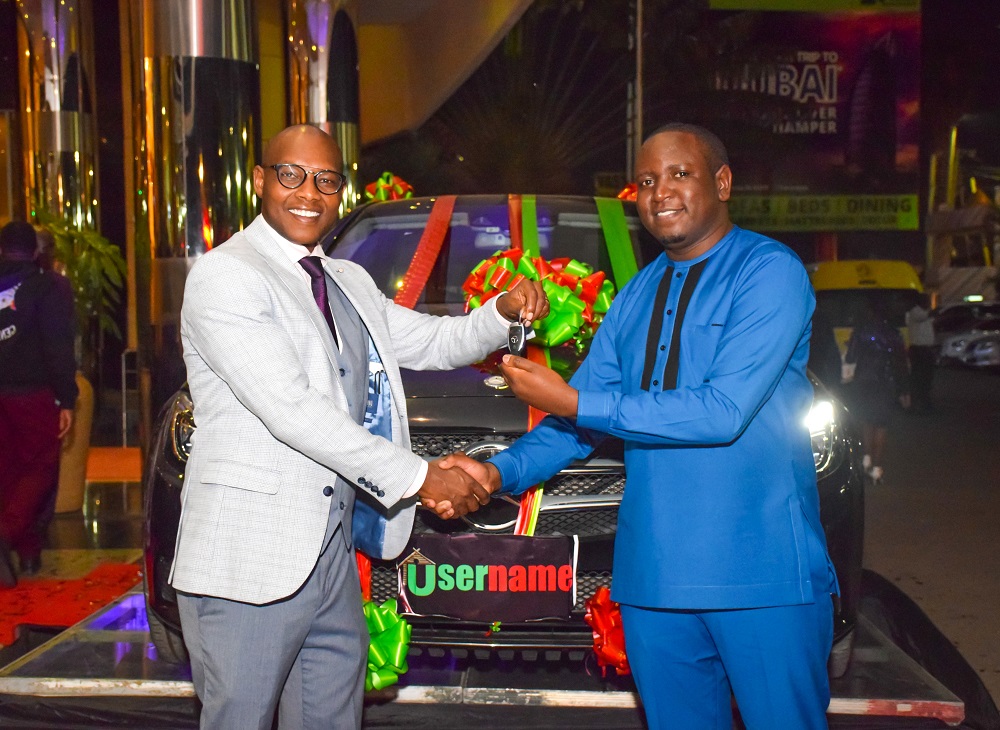 Employee Of The Year Awarded A Brand New Mercedes Benz During Thamini Awards